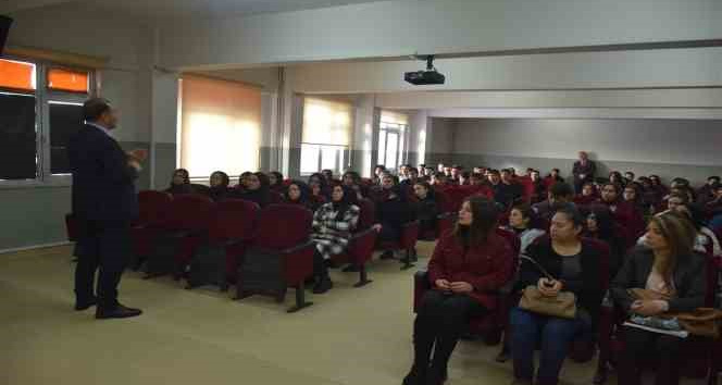 Gün’den öğrencilere nasihat: “Sabırla, inatla, azimle çalışarak başarıya ulaşabilirsiniz”