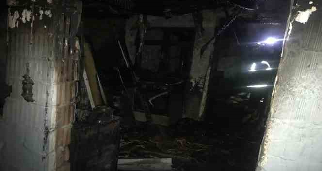 Uzunköprü’de yangın paniği: Müstakil ev küle döndü