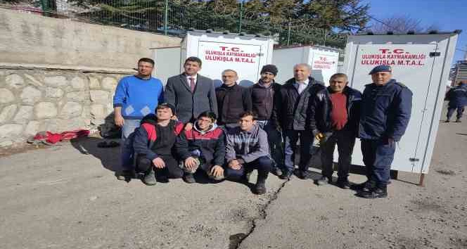 Ulukışla’dan deprem bölgesine seyyar tuvalet