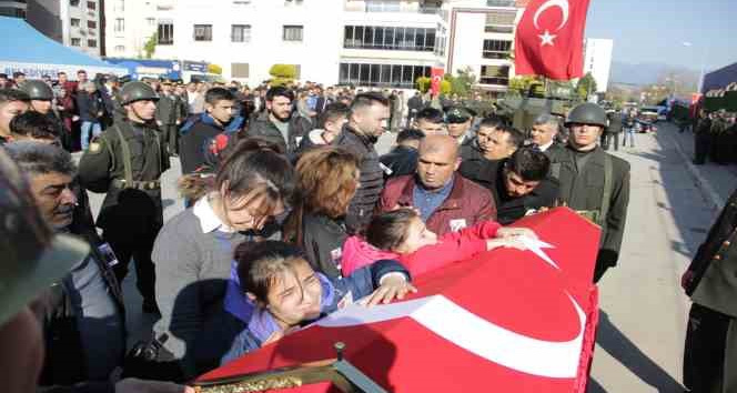 İzmir’de şehide yürek yakan veda: 4 çocuk yetim kaldı