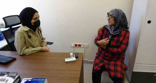 Depremzedelere toplu yaşam alanlarında birinci basamak sağlık hizmeti sunuluyor