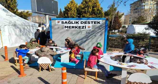 Samsun Büyükşehir Belediyesi afet bölgesinde “Çocuk Oyun Evi” kurdu