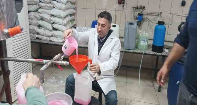 Batman Üniversitesinden deprem bölgelerine sıvı sabun desteği