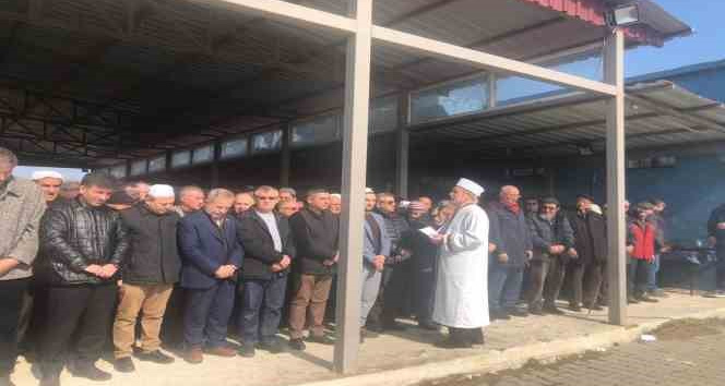 Keşan’da köylüler yağmur duasına çıktı