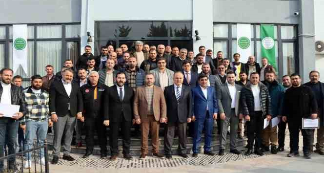 Depremzedelerin yardıma koşan iş makinesi operatörlerine teşekkür belgesi