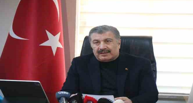 Bakan Koca: “Görev yeri deprem bölgesi olan ve tayin isteyen sağlık personeli için düzenleme yaptık”