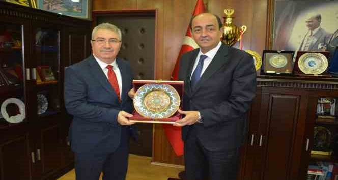 ERDEMİR Genel Müdürü Niyazi Aşkın Peker, Demirtaş’ı ziyaret etti