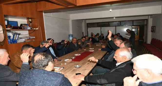 Lapseki’de Muhtarlar sandık başında