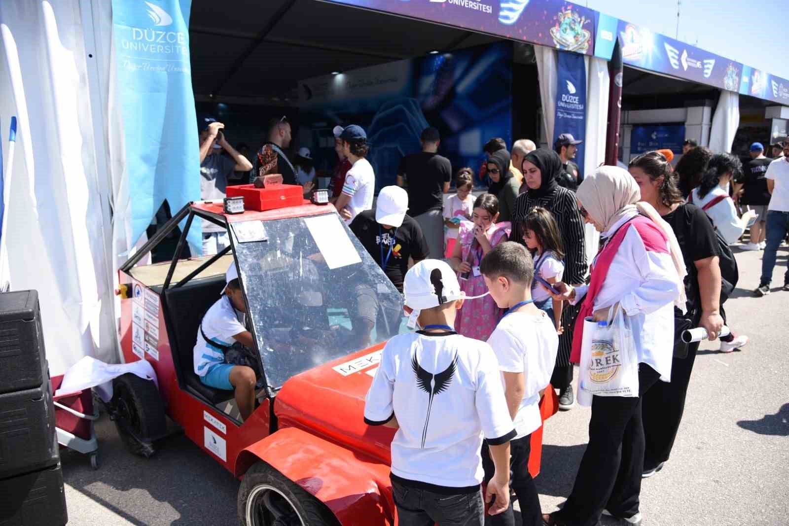 D&uuml;zce &Uuml;niversitesi TEKNOFEST&rsquo;te yerini aldı
