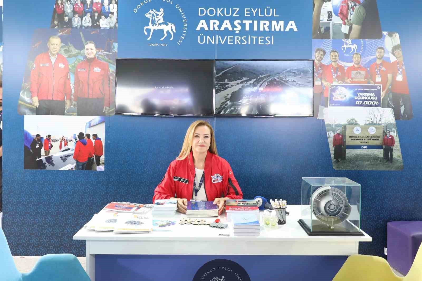 Rektör Hotar TEKNOFEST’te: “Milli hedeflere gençlerimizin enerjisiyle ulaşacağız”