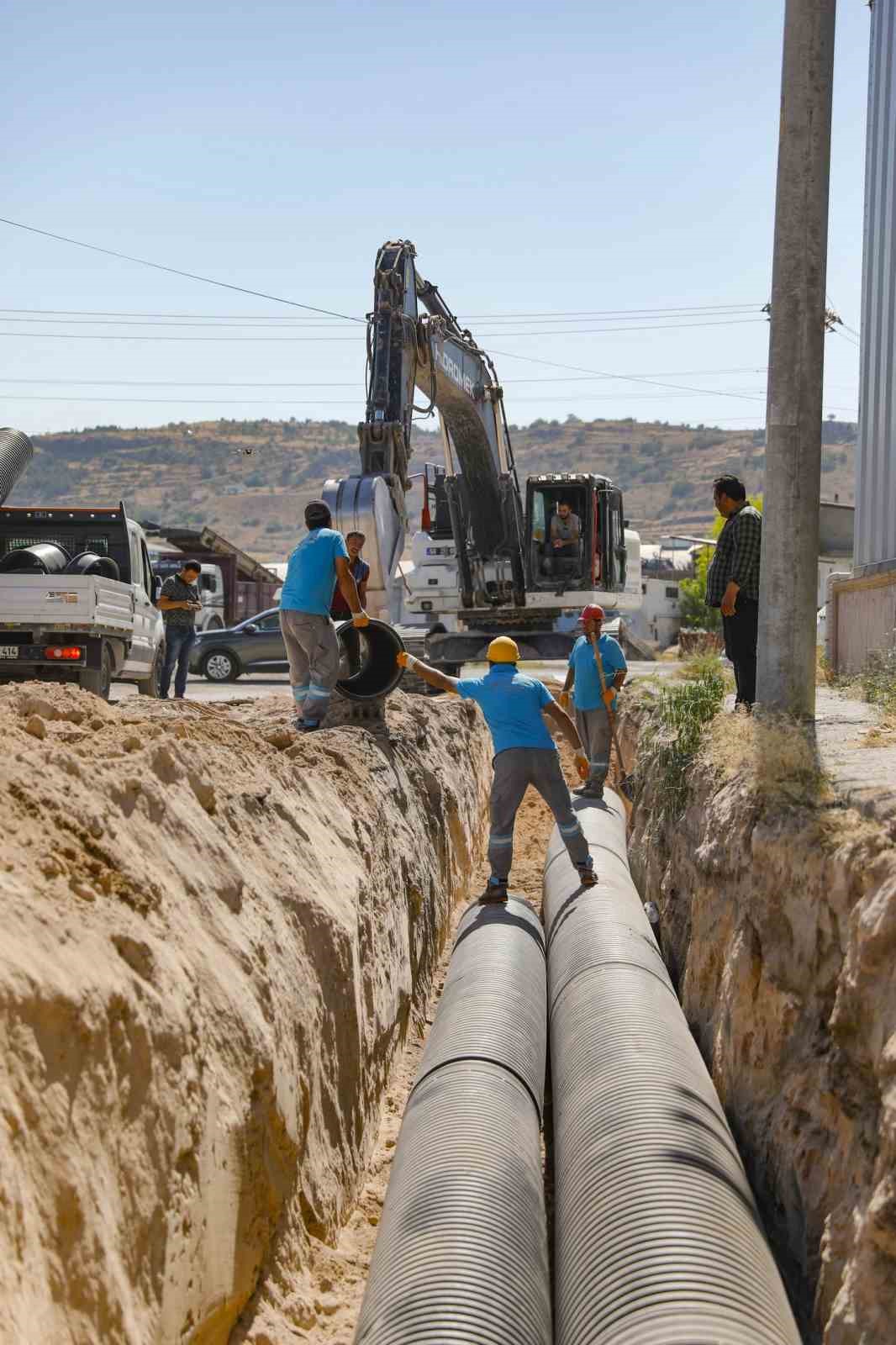 Nevşehir’de altyapı yenileme çalışmaları sürüyor