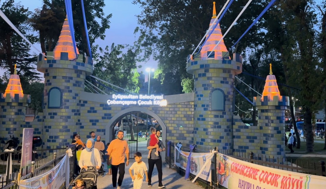 Ey&uuml;psultan Belediyesi &Ccedil;oban&ccedil;eşme &Ccedil;ocuk K&ouml;y&uuml;&rsquo;n&uuml; hizmete a&ccedil;tı
