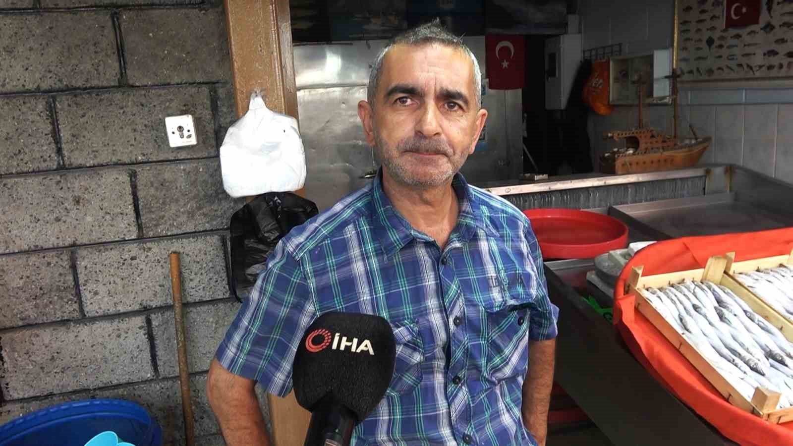 Yalova’da hamsi, balık tezgahlarında 80 liraya düştü
