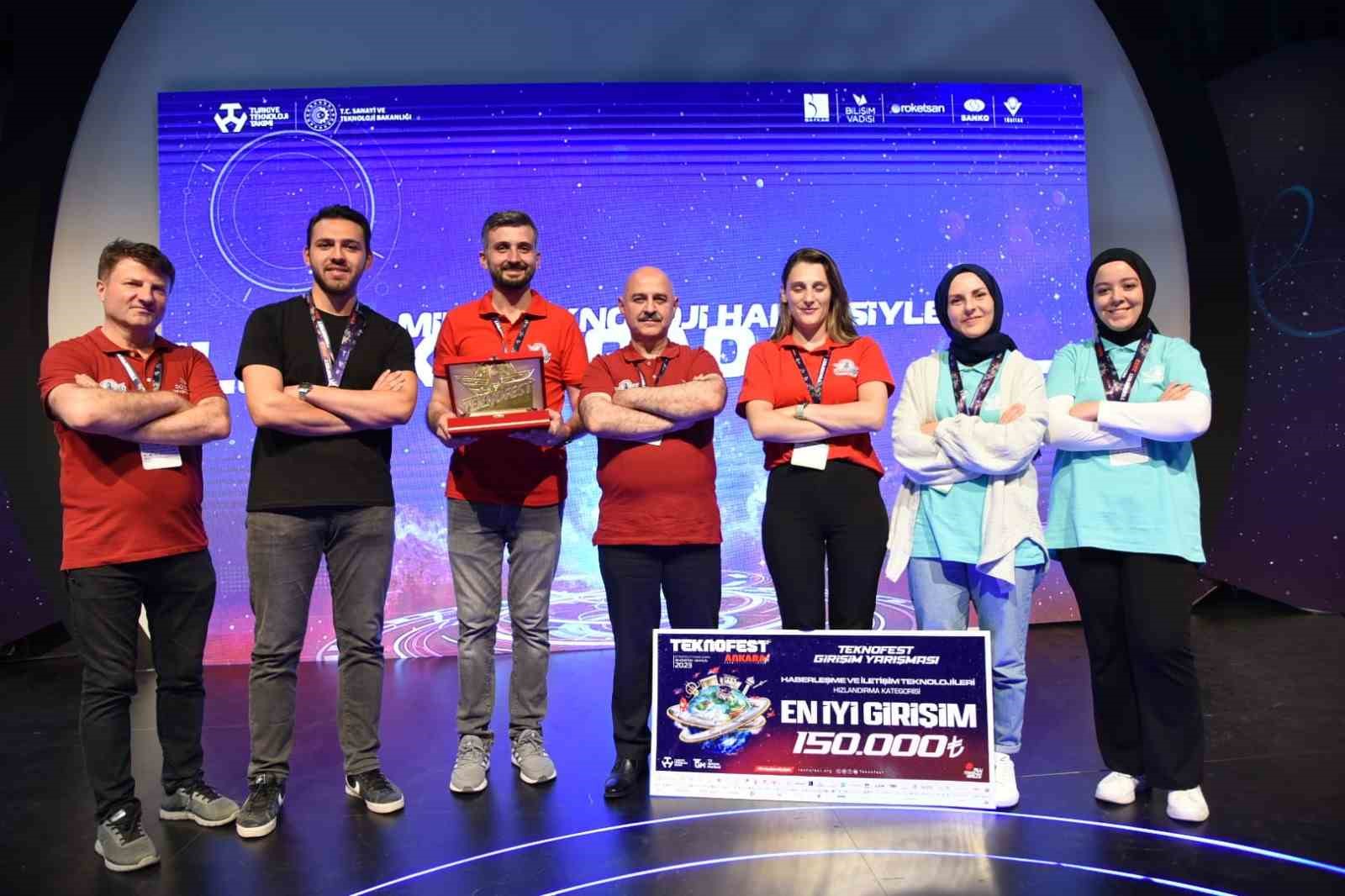 D&uuml;zce &Uuml;niversitesi &ouml;d&uuml;le doymuyor
