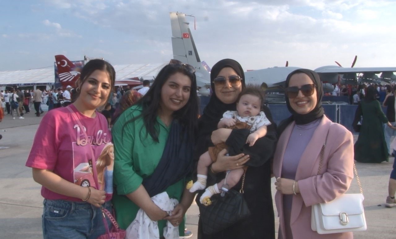 TEKNOFEST’in en küçük ziyaretçisi 2 buçuk aylık ’Toprak Ege’