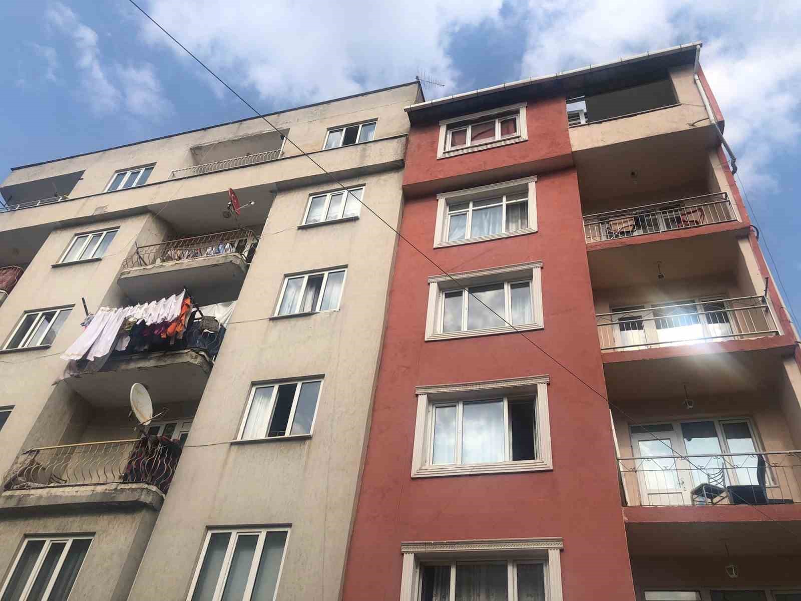 Bilecik’te apartman boşluğunda çıkan yangın paniğe neden oldu