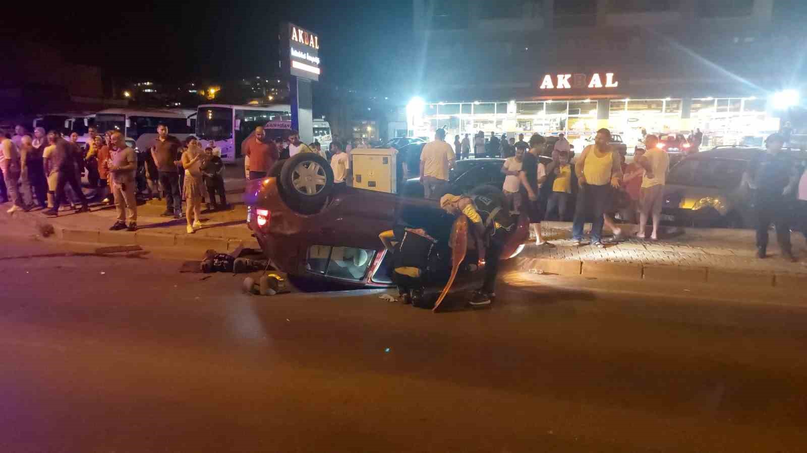 Kdz. Ereğli&rsquo;de otomobil takla attı: 2 yaralı
