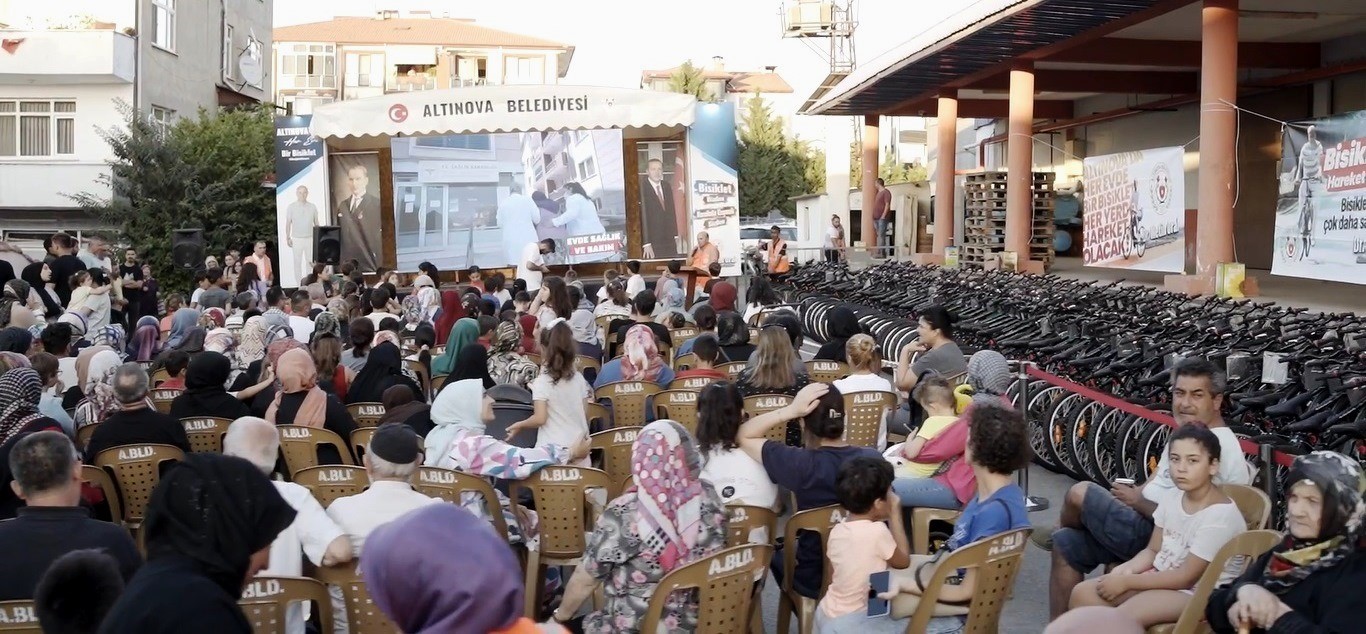 Altınova’da “Her eve bir bisiklet Projesi” dağıtımları devam ediyor