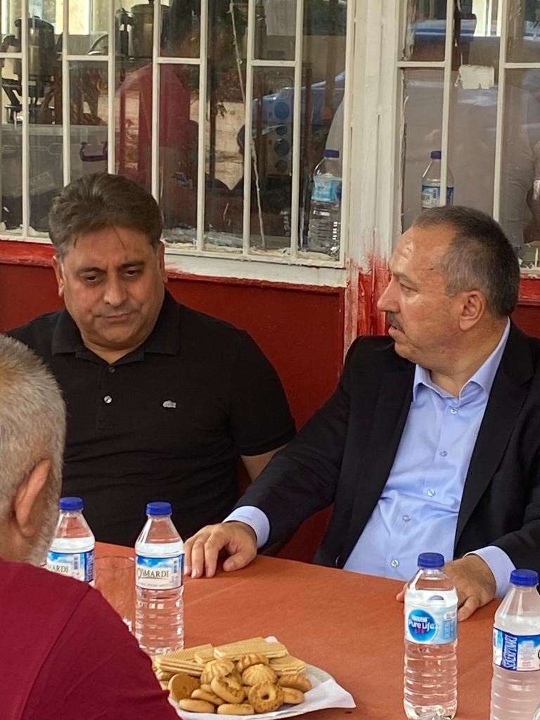 Vali Fidan, selden zarar g&ouml;ren yerleri inceledi
