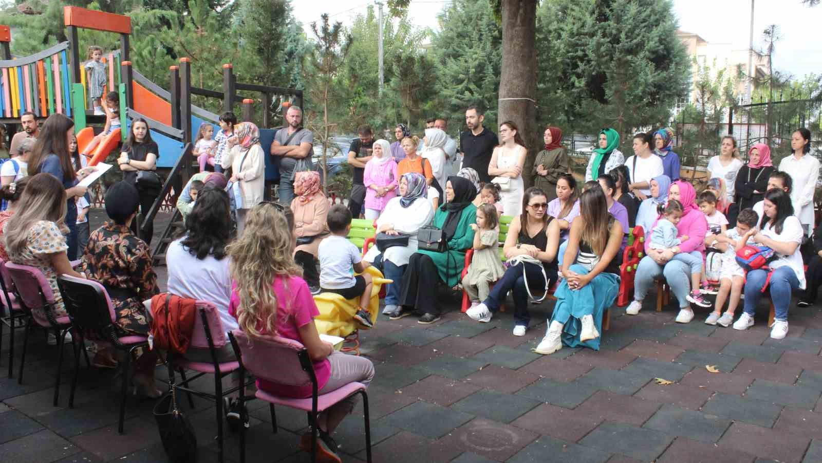 Minikler i&ccedil;in ders zili &ccedil;aldı
