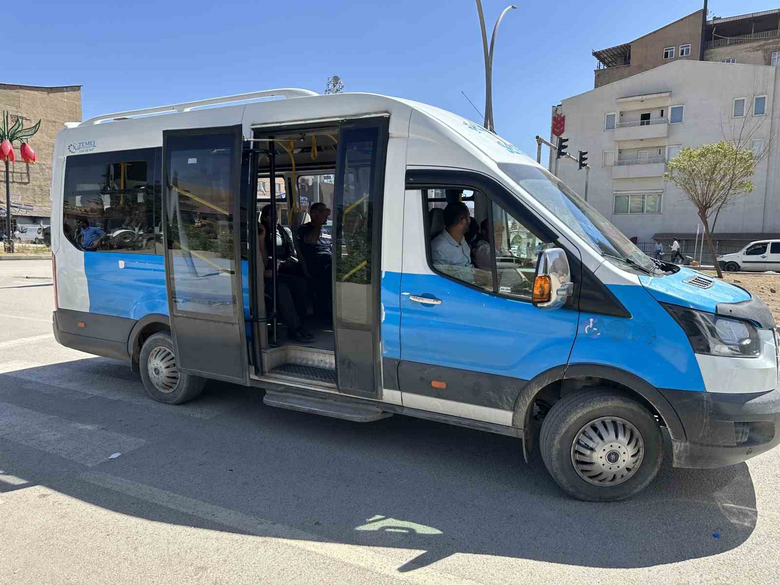 Yüksekova’da toplu taşıma araçları denetlendi