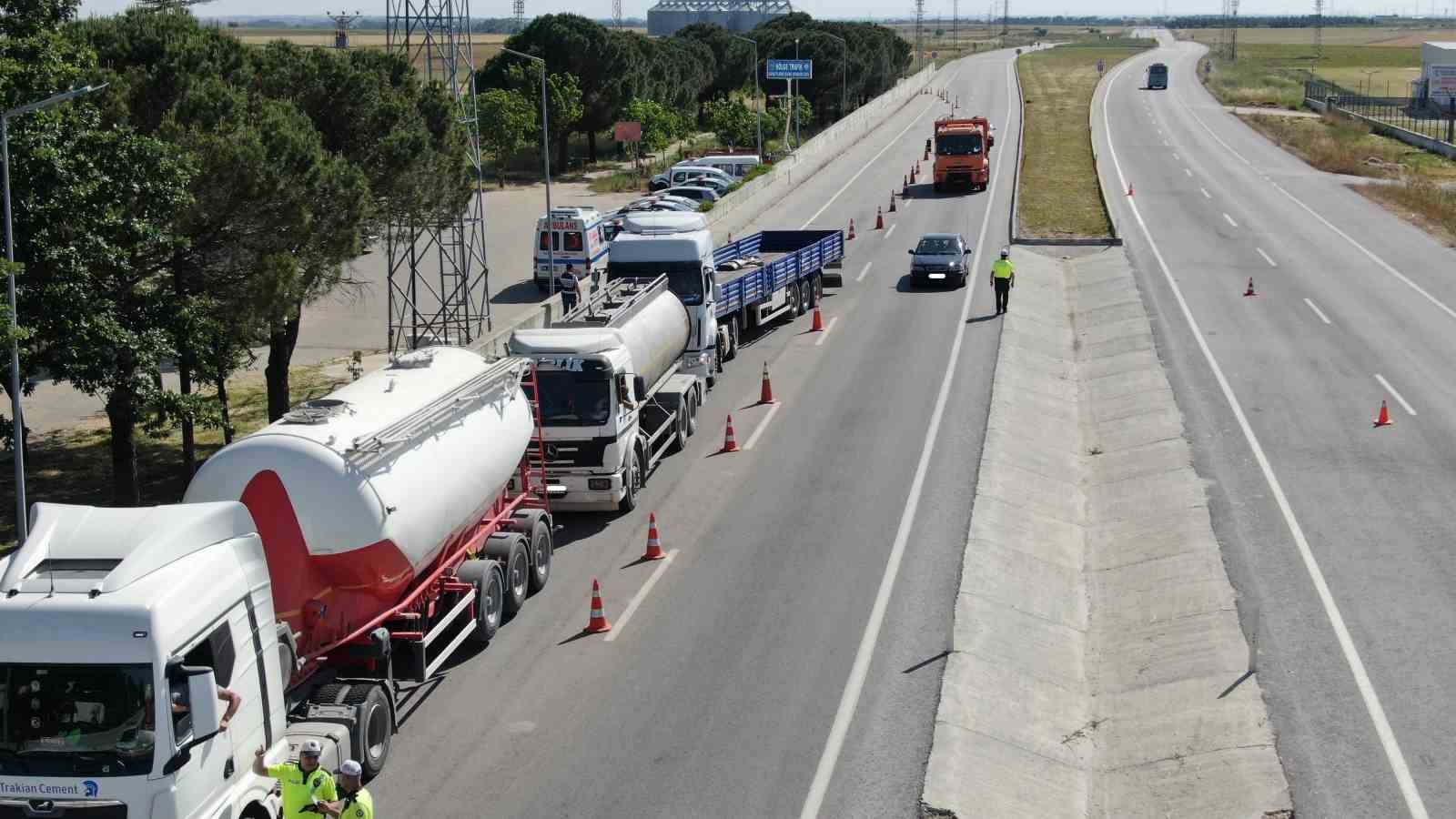 Kırklareli’nde 3 bin 306 araç denetlendi: 30 araç trafikten men edildi