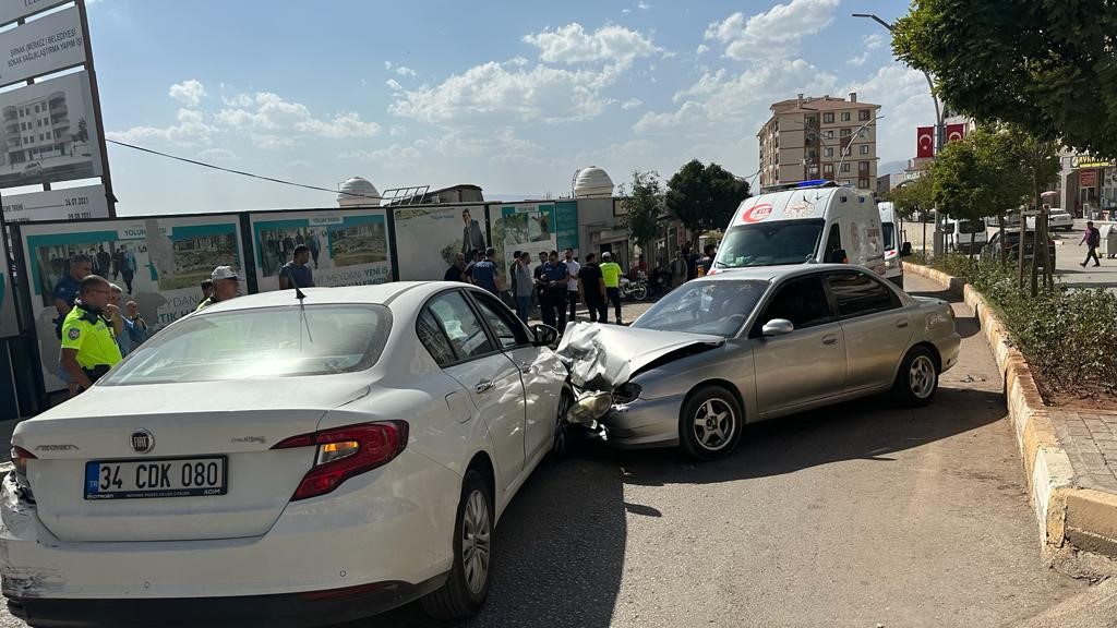 Şırnak’ta trafik kazası: 3 yaralı