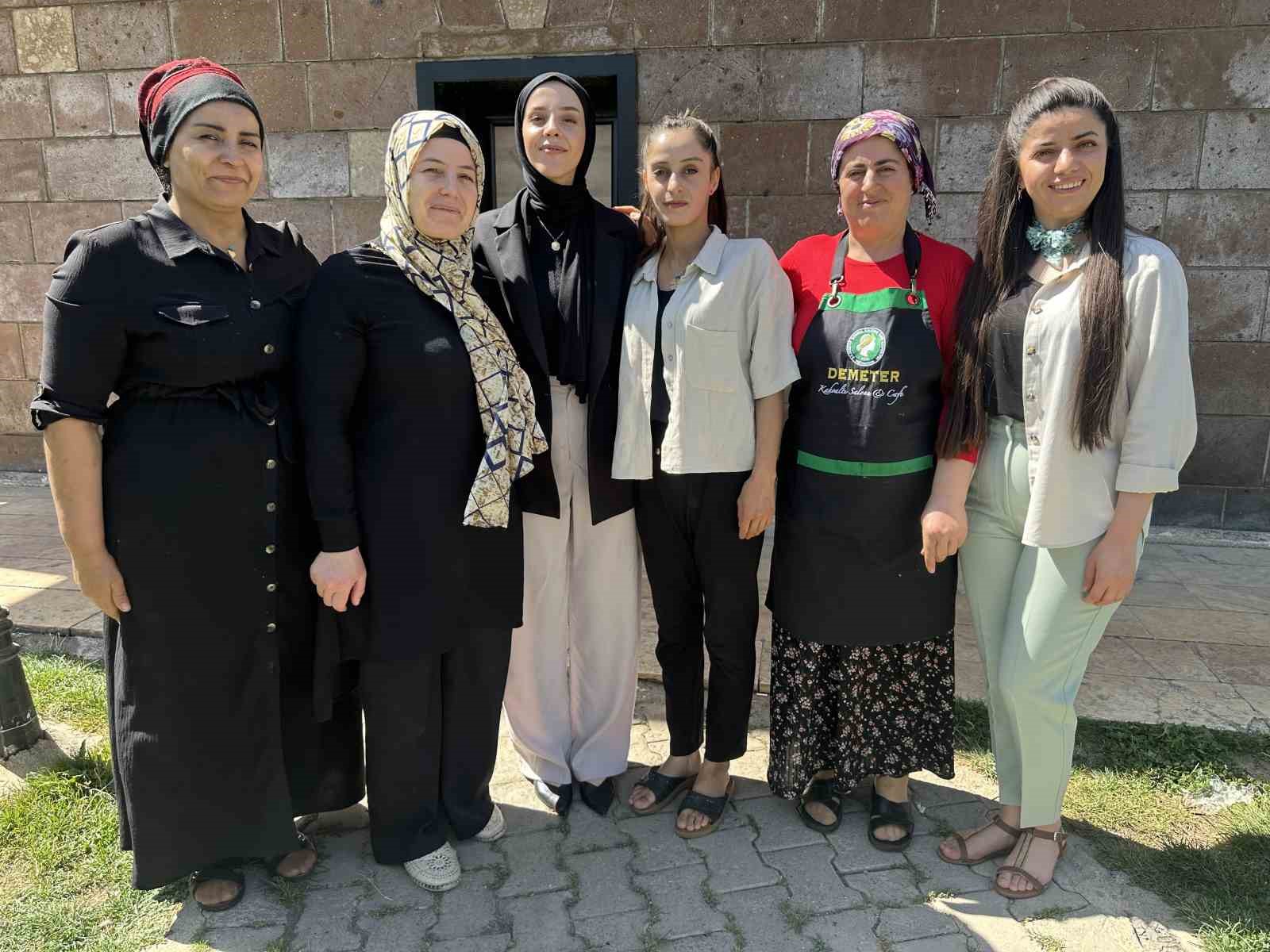 Kaymakam &Ccedil;imşit: &ldquo;Bu sene 20 &ouml;ğrencimiz tıp fak&uuml;ltesini kazandı&rdquo;
