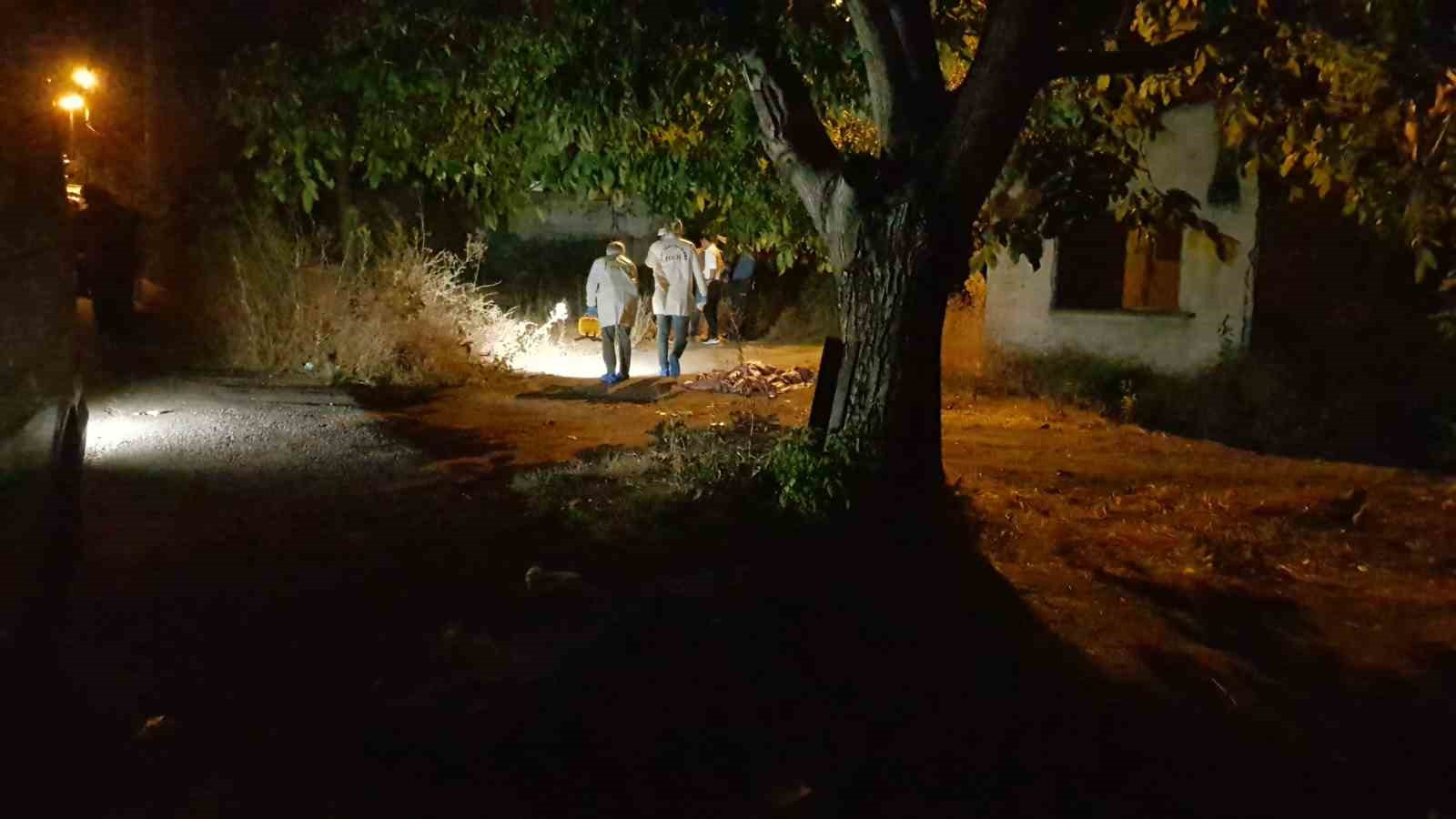 Polisin &ldquo;Elektronik kelep&ccedil;e takalım, size yaklaşmasın&rdquo; dediği kocası sokak ortasında &ouml;ld&uuml;rd&uuml;
