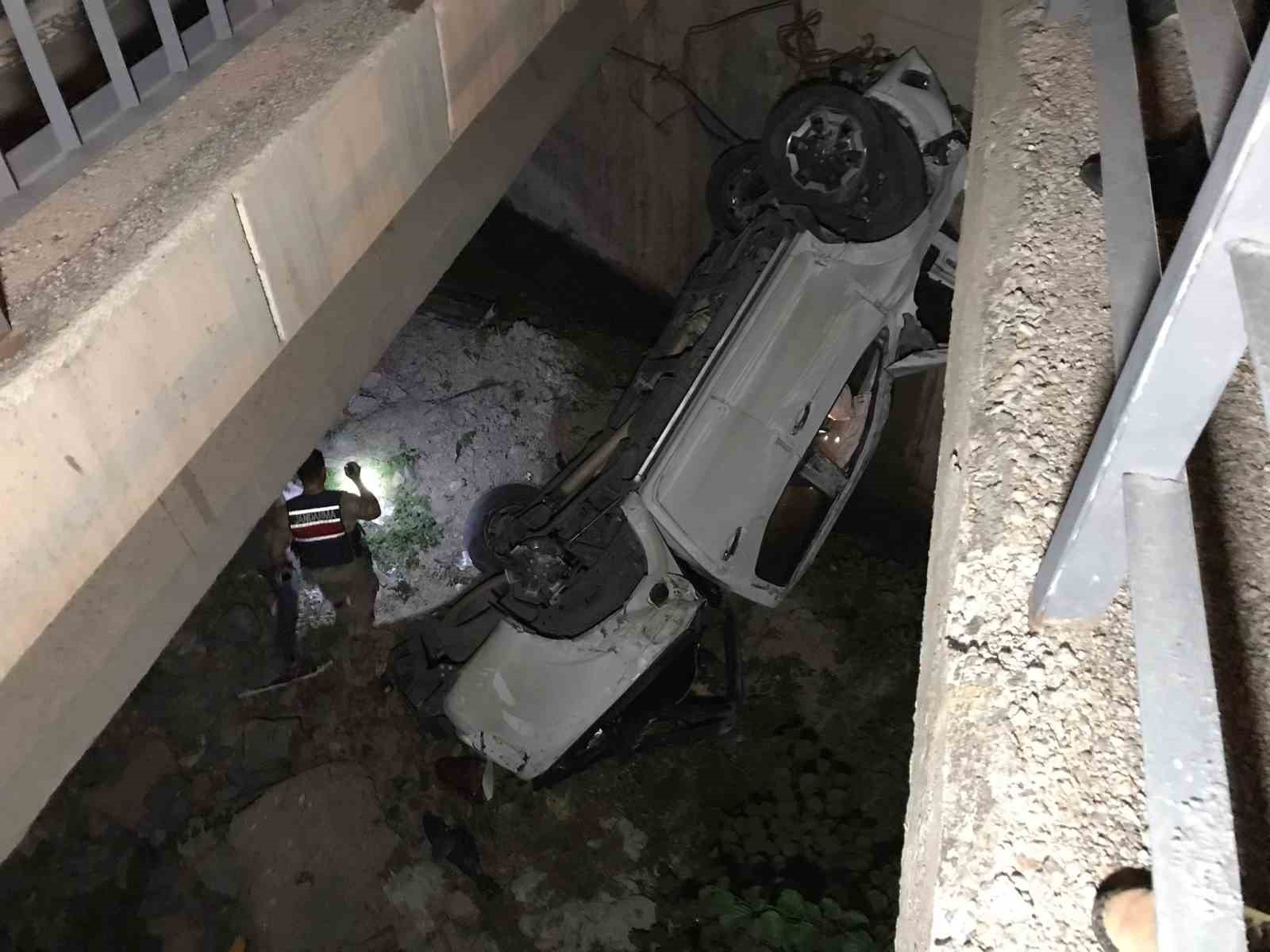 Gümüşhane’deki trafik kazasında anne, baba ve 3 aylık bebekleri yaralandı