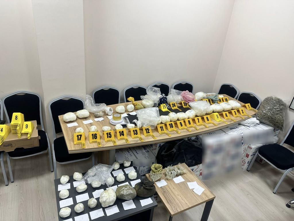 Bing&ouml;l&rsquo;de 25 kilo uyuşturucu ele ge&ccedil;irildi

