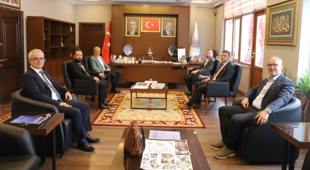 Rekt&ouml;r Prof. Dr. S&uuml;leyman Kızıltoprak: "4 Eyl&uuml;l tarihi, d&uuml;şmanın bu topraklardan ka&ccedil;tığı g&uuml;n&uuml;n adıdır&rdquo;
