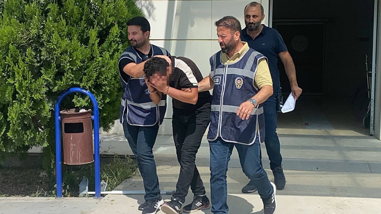 Başı taşla vurularak &ouml;ld&uuml;r&uuml;lm&uuml;şt&uuml;, 1 kişi g&ouml;zaltına alındı
