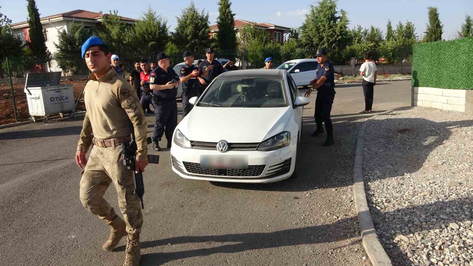 Depremzede &ccedil;ocukların ka&ccedil;ırıldığı iddiası ekipleri harekete ge&ccedil;irdi
