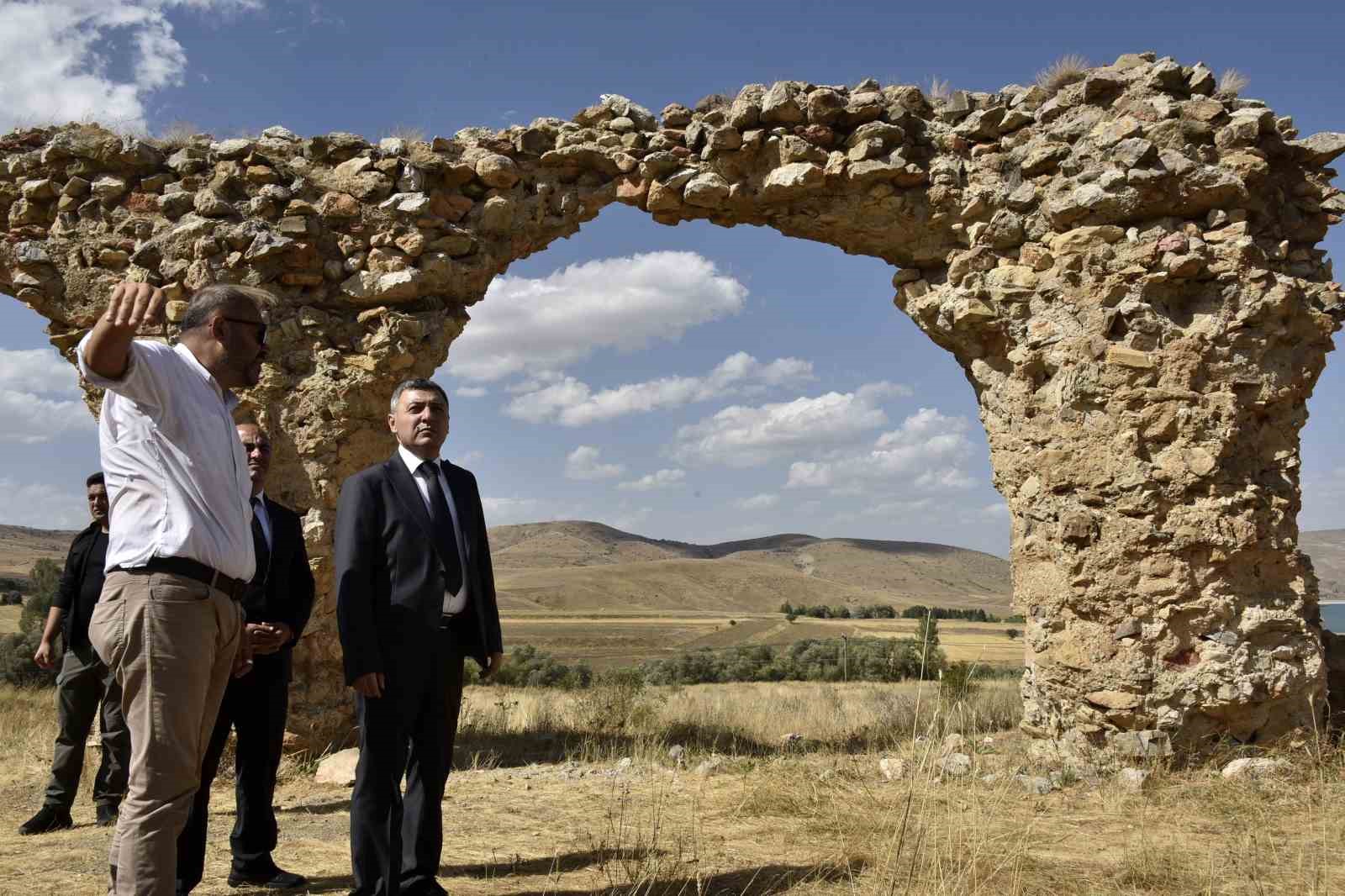 Gümüşhane’deki Satala Antik Kenti’nde tarih yeniden yazılıyor