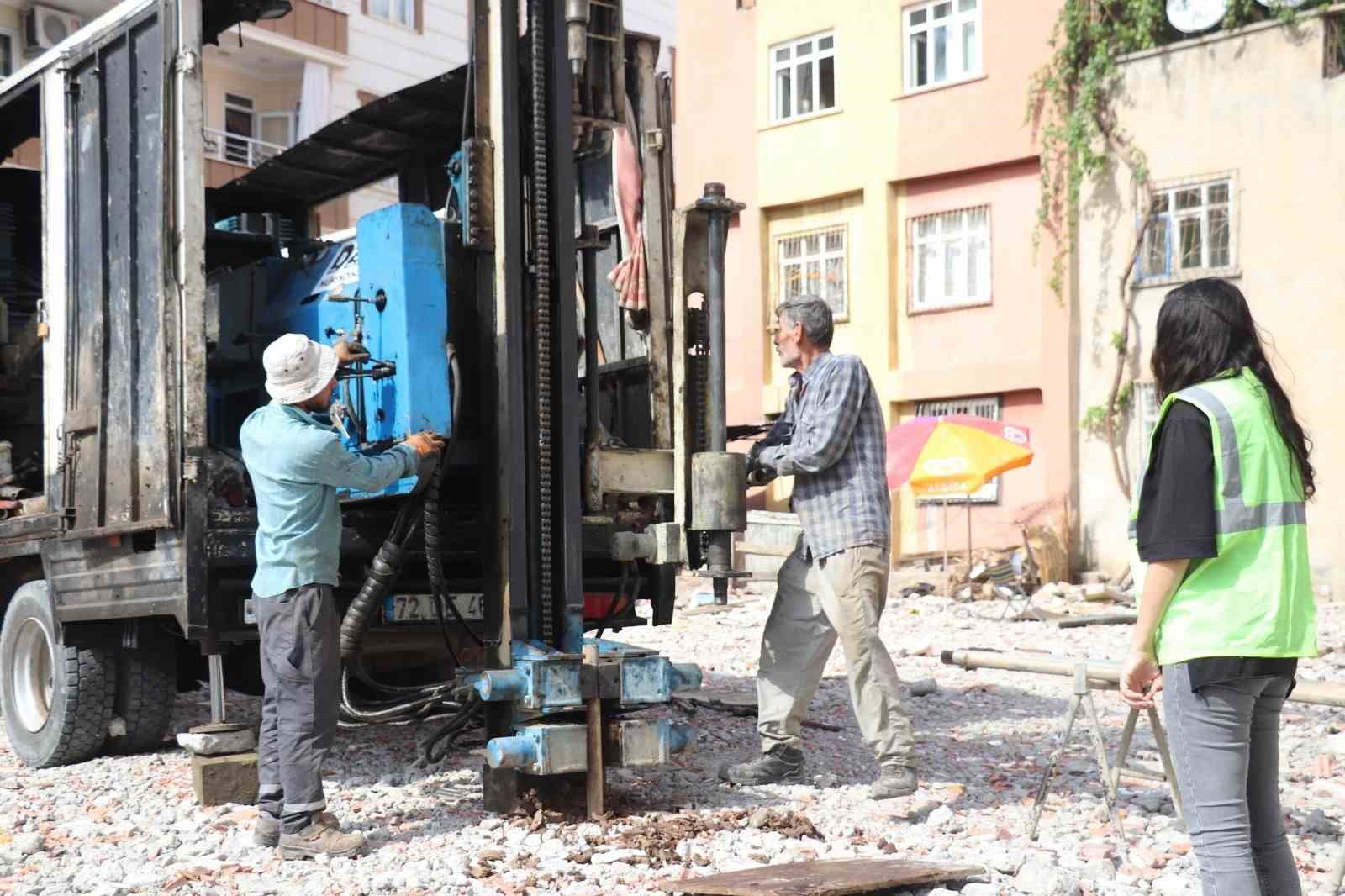 Siirt’te inşaatların jeolojik-jeoteknik zemin etütleri denetlendi