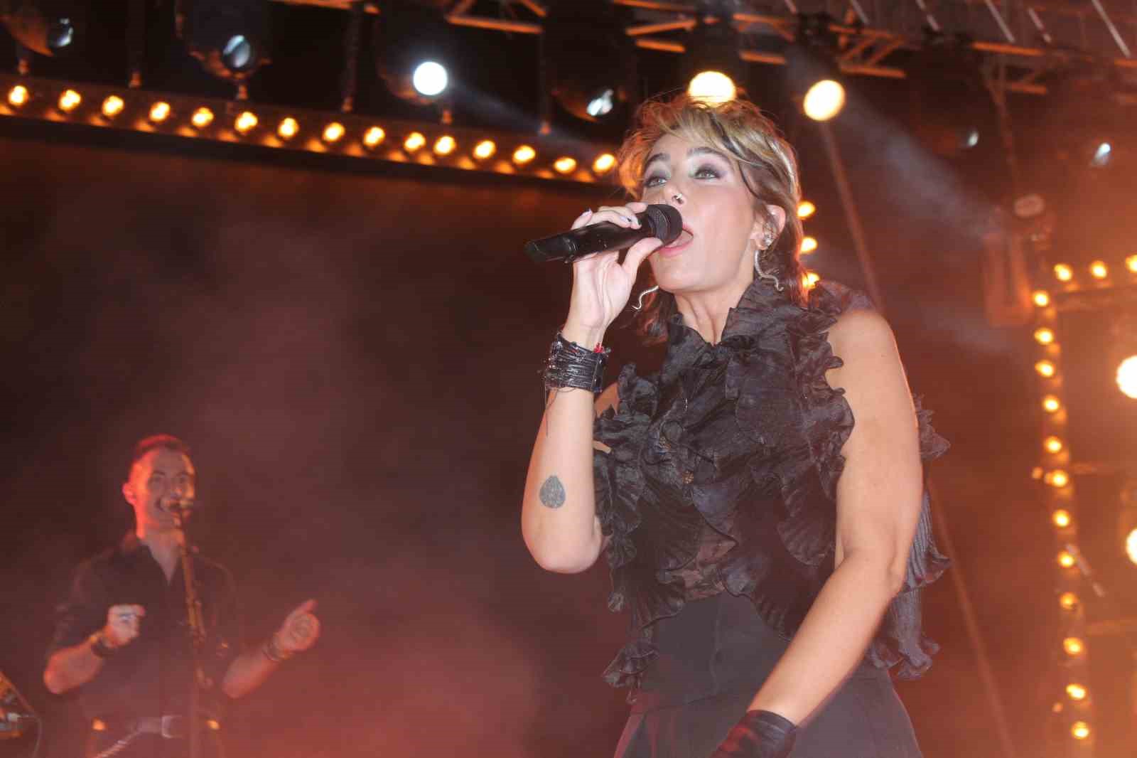 Alaşehir’in Üzüm Festivaline muhteşem final