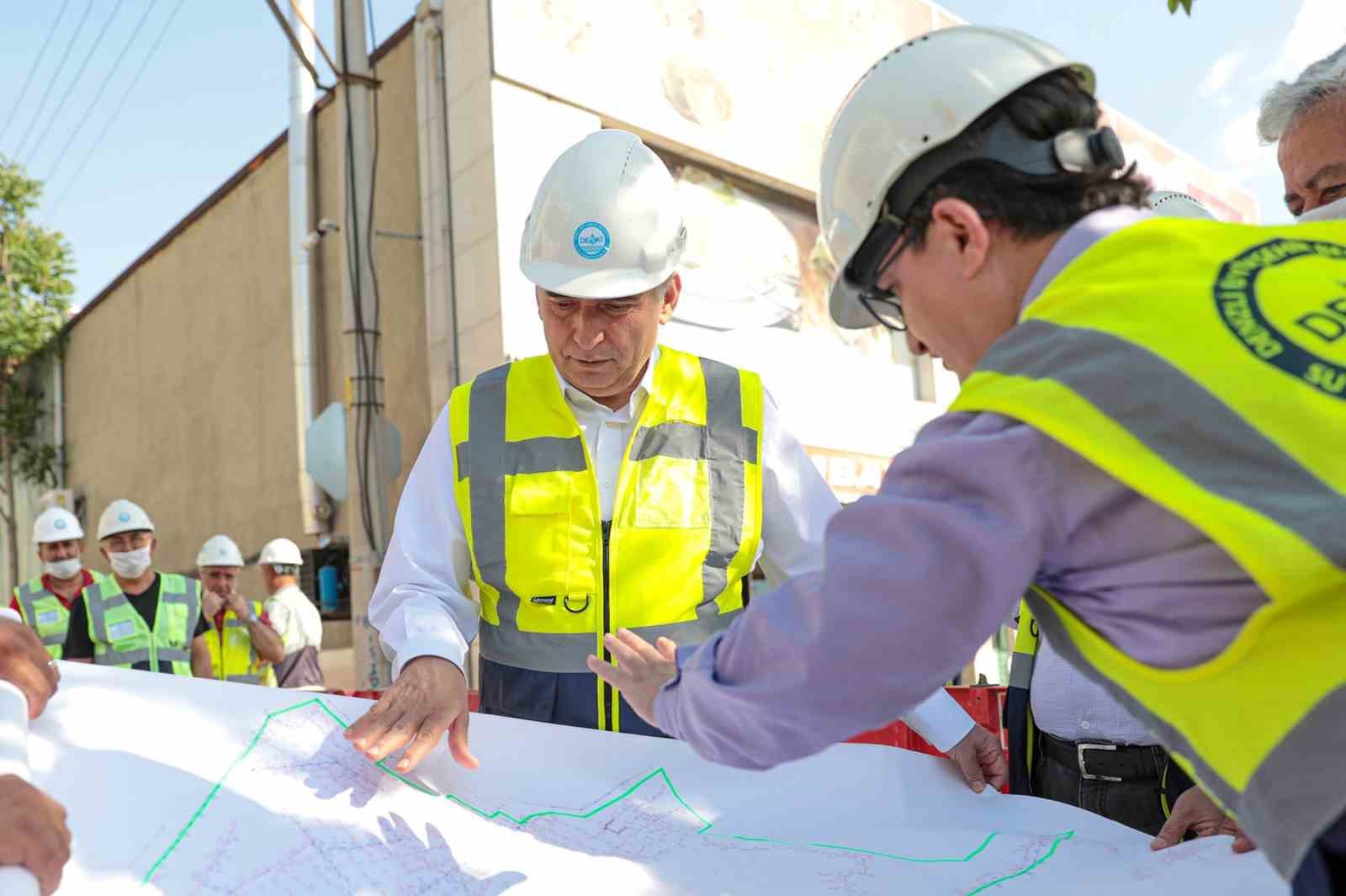 Nikfer’in içme suyu hatları baştan aşağı değişiyor