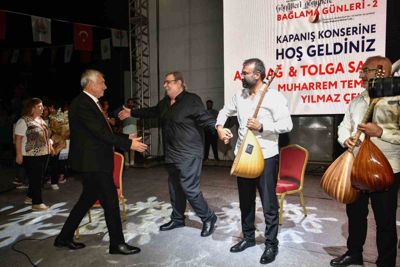 Büyük Ozan Aşık Veysel’e ithaf edilen 2. Bağlama Günleri, Arif Sağ konseriyle sona erdi
