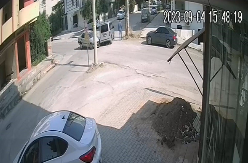 Osmaniye’de kaza yapan otomobilin çarptığı yaya hayatını kaybetti