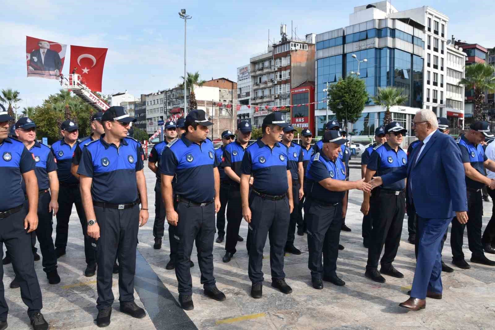 Aydın, "Huzurlu ve g&uuml;venli bir yaşam alanı oluşturabilmek i&ccedil;in &ouml;zveriyle &ccedil;alışıyoruz"
