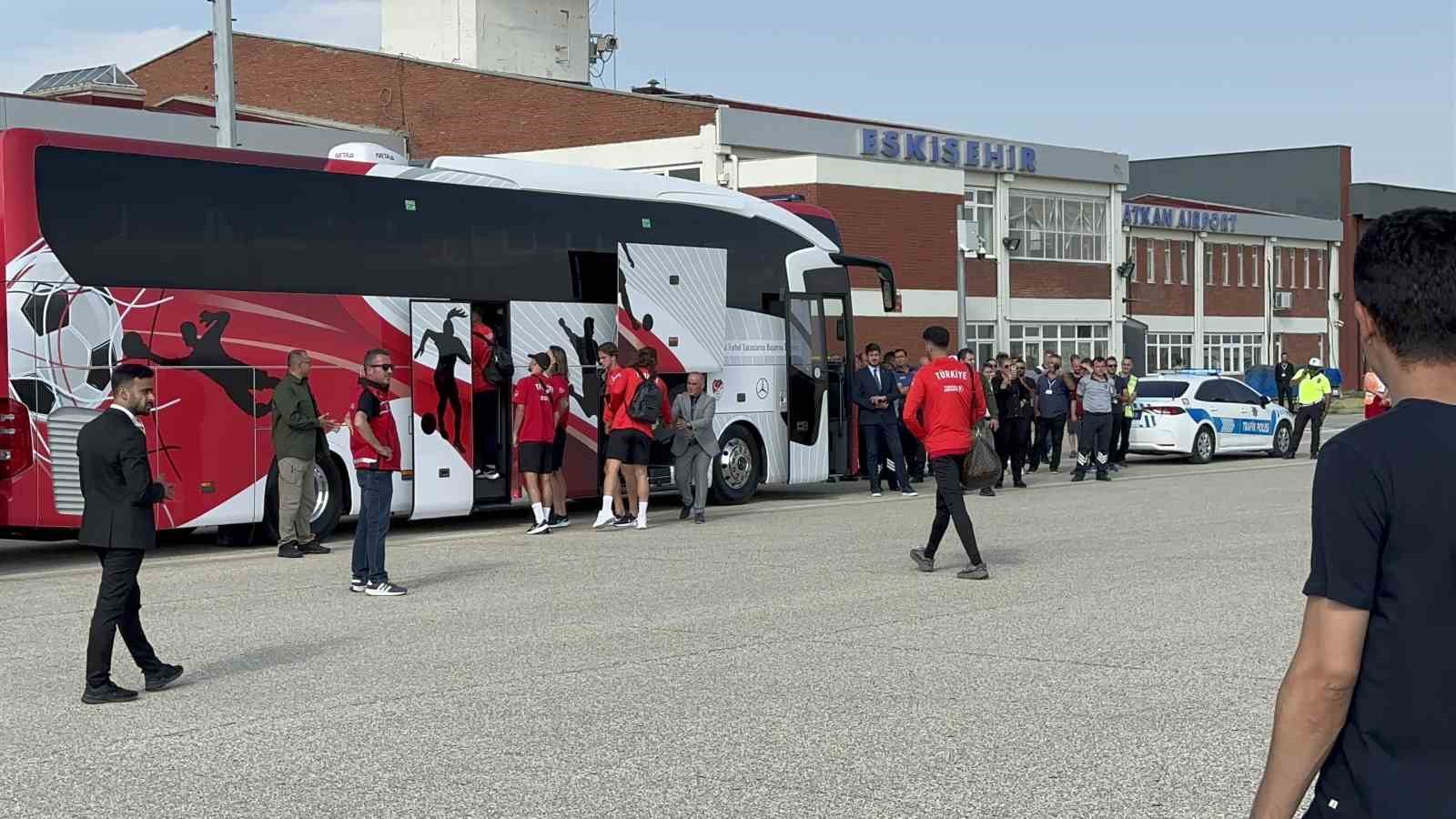 A Milli Takım Ermenistan maçı için Eskişehir’de