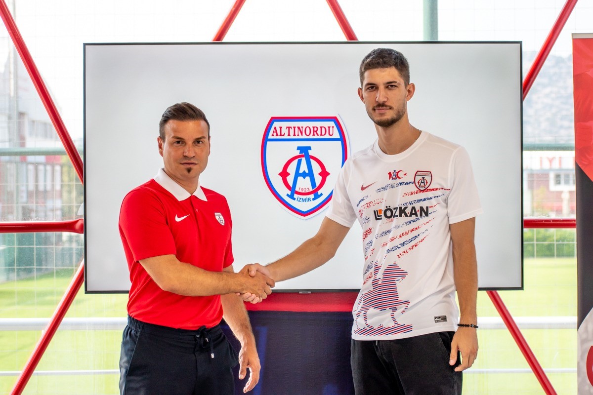 Altınordu, Mert Özmen’i kadrosuna kattı