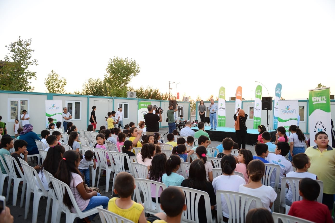 Yeşilyurt’taki çocuk şenliği keyifli anlara sahne oldu