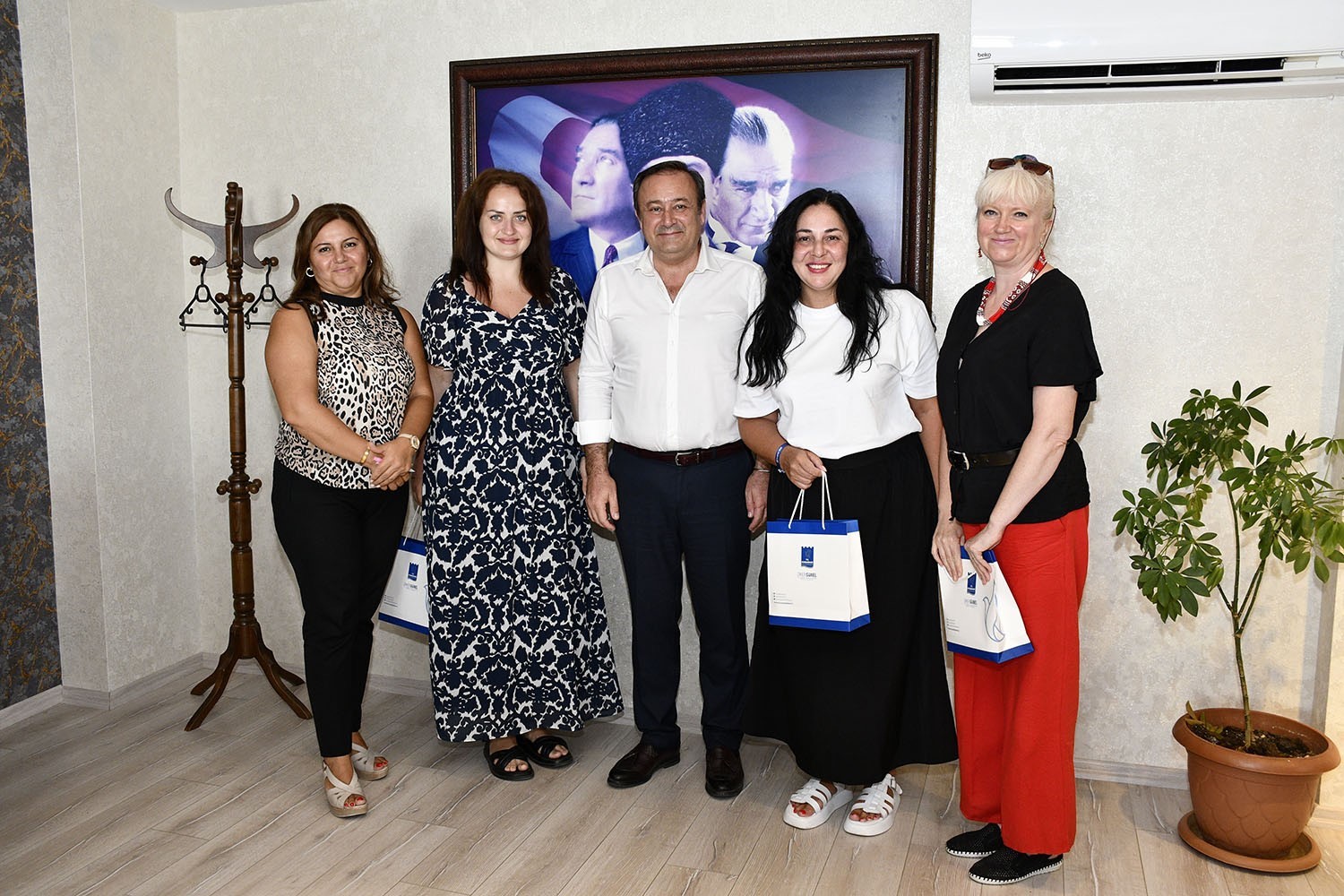 Ukrayna’dan gelen heyet, Kuşadası’nda ağırlandı