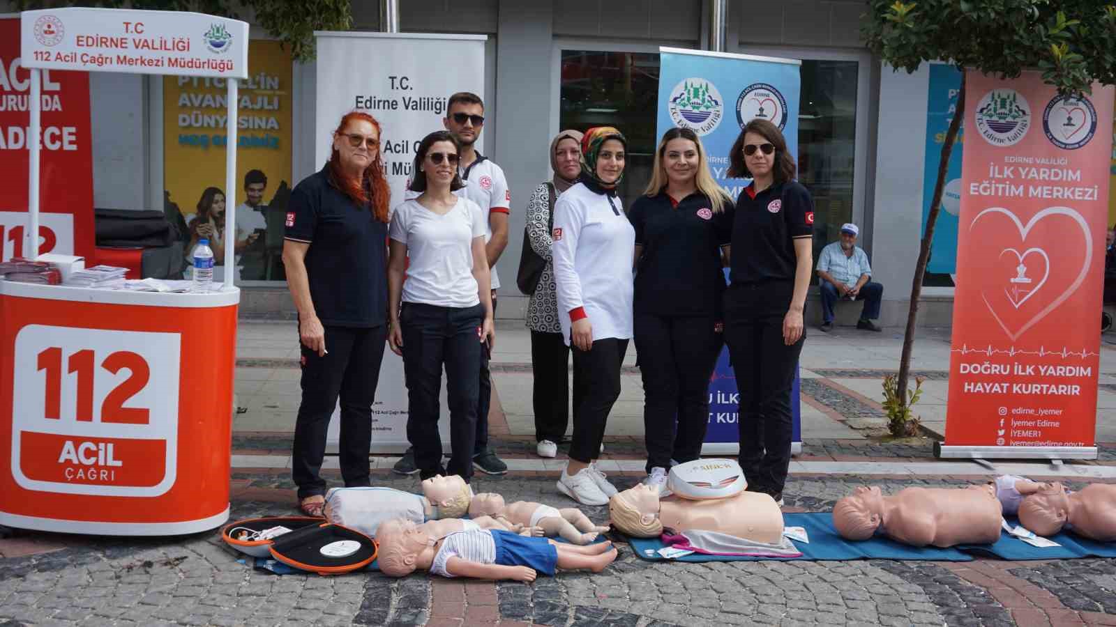Uygulamalı ilkyardım eğitimine vatandaşlardan yoğun ilgi
