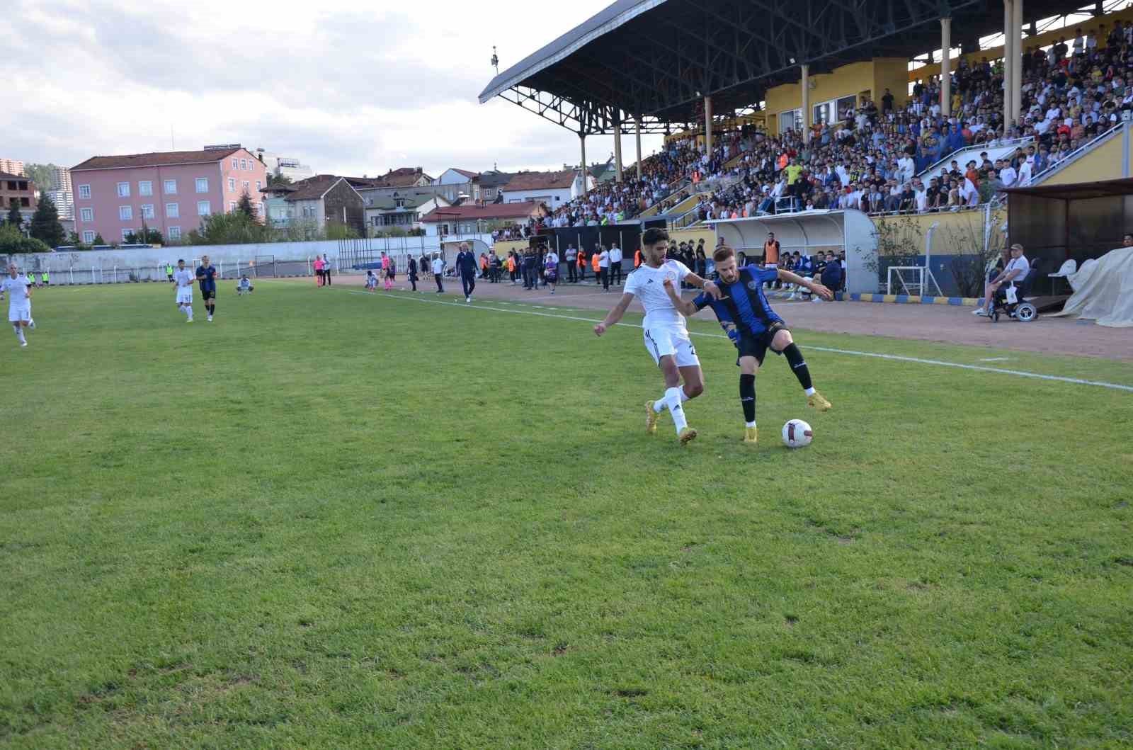 TFF 3. Lig: Fatsa Belediyespor: 0 - Karak&ouml;pr&uuml; Belediyespor: 1
