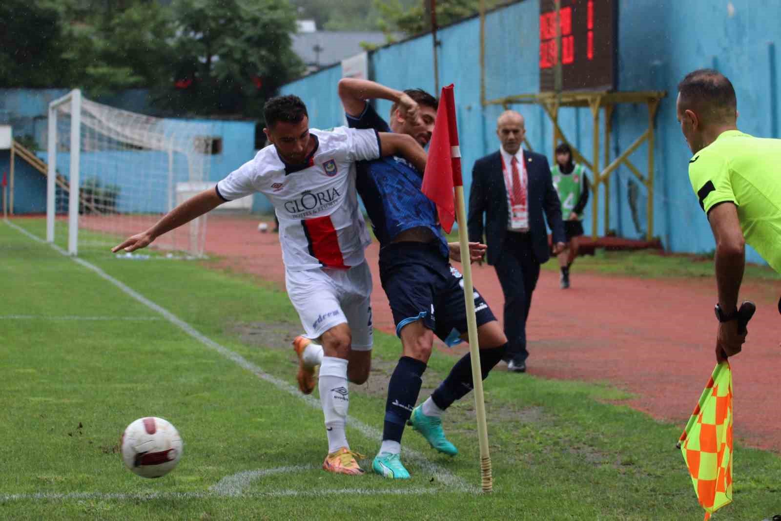 TFF 3. Lig: Pazarspor: 0 - Silifke Belediyespor: 1