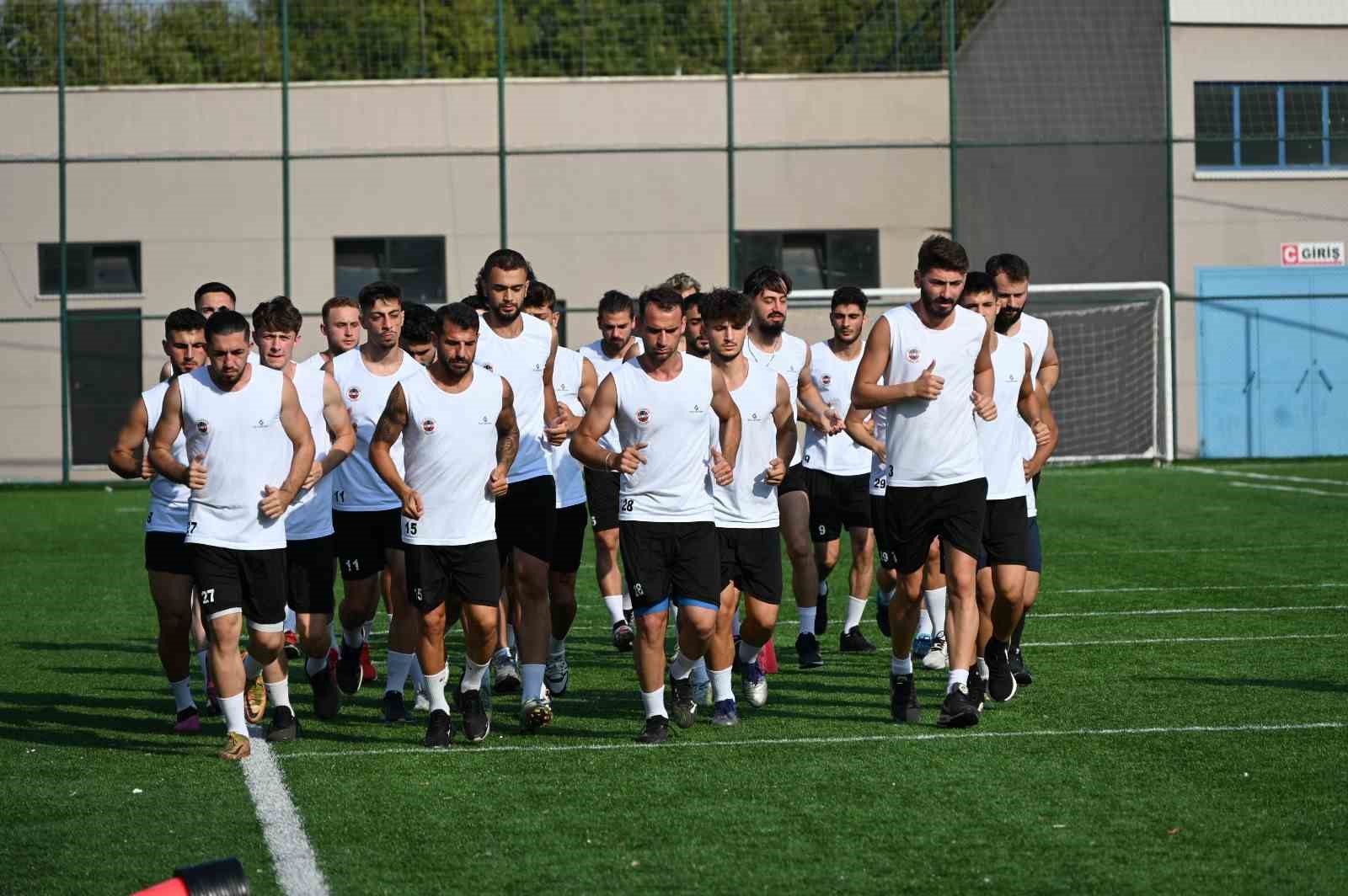 Tutuk, “Hedefimiz 3. Lig”