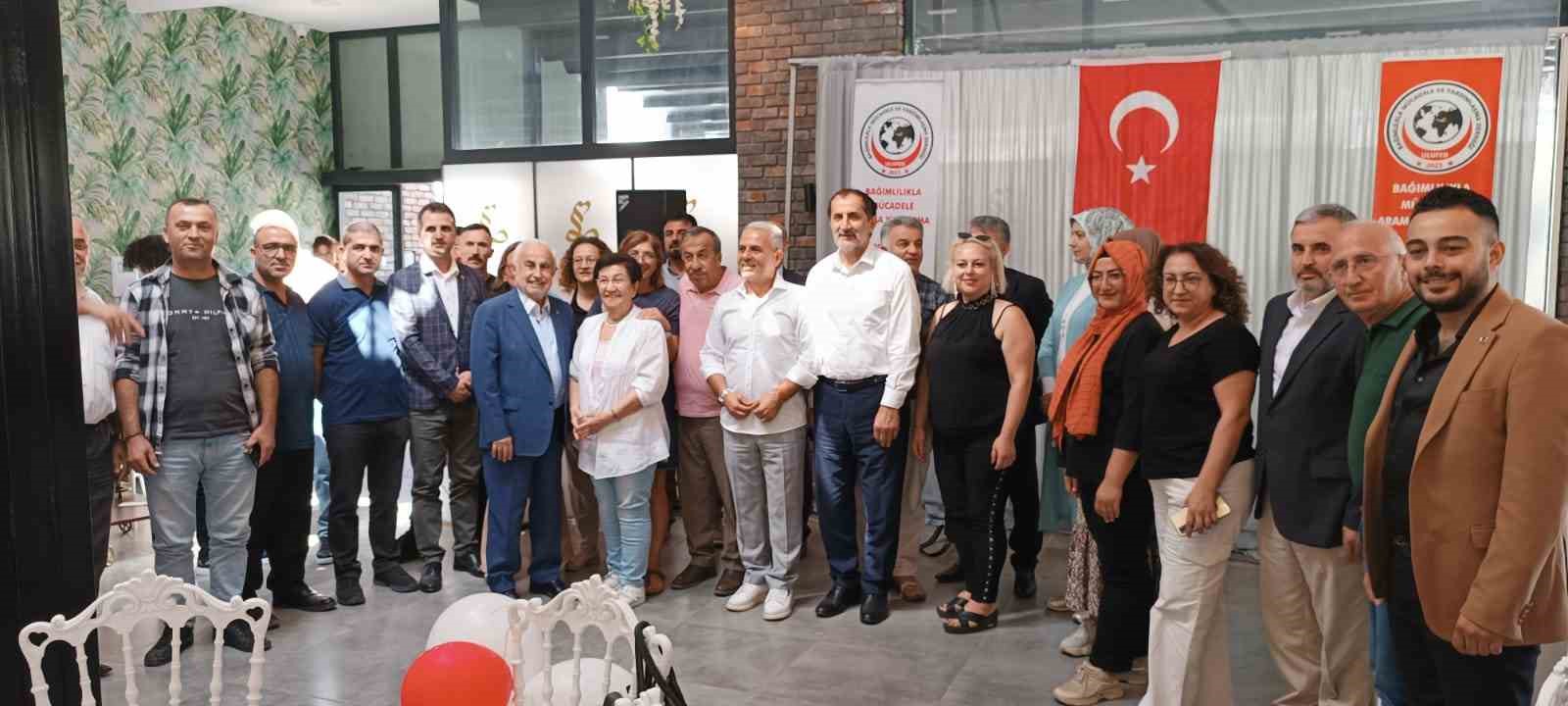 Bağımlılıkla mücadele edenler ödüllerini aldı